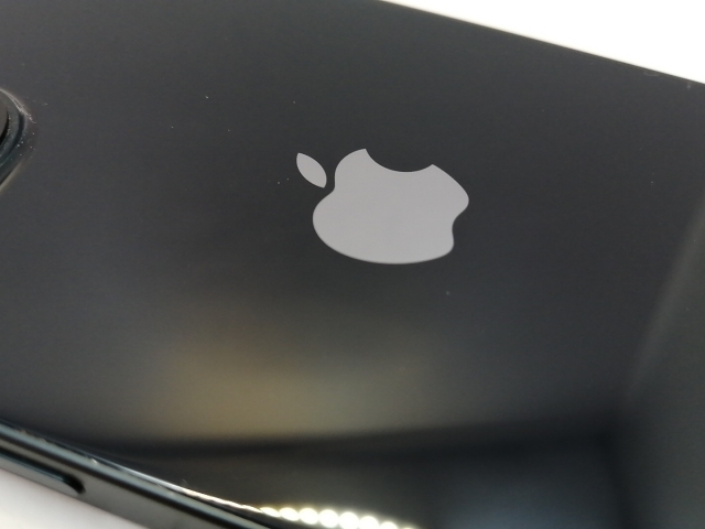 【中古】Apple au 【SIMフリー】 iPhone 13 mini 128GB ミッドナイト MLJC3J/A【大須アメ横】保証期間１ヶ月【ランクC】_7