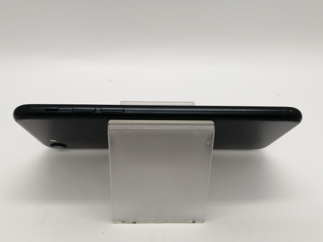 【中古】Apple ymobile 【SIMフリー】 iPhone SE（第3世代） 64GB ミッドナイト MMYC3J/A【大須アメ横】保証期間１ヶ月【ランクB】_3