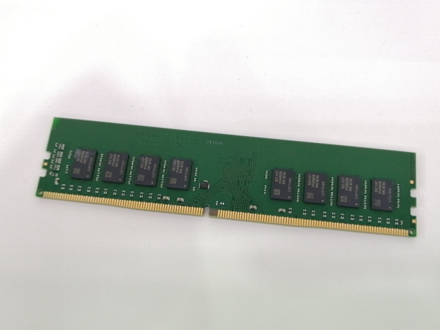 【中古】DDR4 16GB PC4-25600(DDR4-3200)【デスクトップPC用】【大須アメ横】保証期間１週間_1