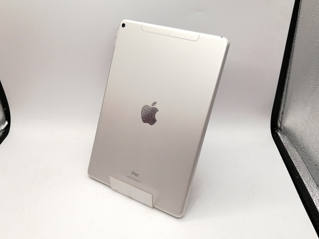 美品 iPad 第8世代 シルバー 128GB Wi-Fi ACアダプター 美品 iPad 第8世代 シルバー 128GB Wi-Fi ACアダプター Amazon