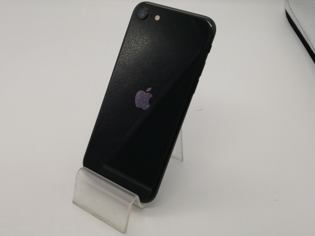 【中古】Apple SoftBank 【SIMロック解除済み】 iPhone SE（第2世代） 64GB ブラック MHGP3J/A（後期型番）【大須アメ横】保証期間１ヶ月【ランクC】