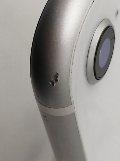 中古】Apple au 【SIMロック解除済み】 iPhone SE（第2世代