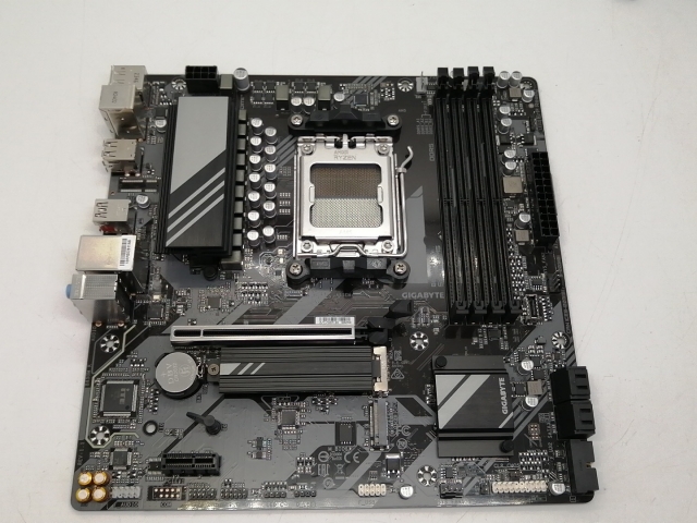 【中古】GIGABYTE B650M K [Rev.1.1] B650/AM5/MicroATX【大須アメ横】保証期間１週間
