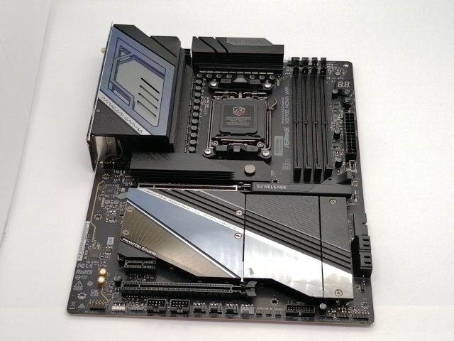 【中古】ASRock X870E Nova WiFi X870E/AM5/ATX【大須アメ横】保証期間１週間
