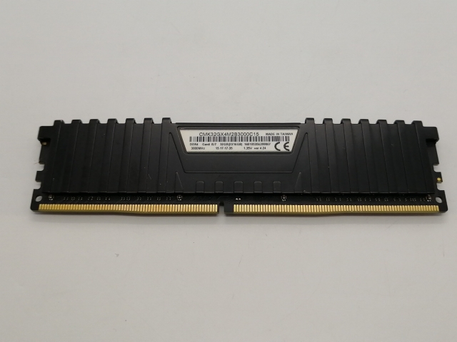 【中古】DDR4 16GB PC4-24000(DDR4-3000)【デスクトップPC用】【大須アメ横】保証期間１週間