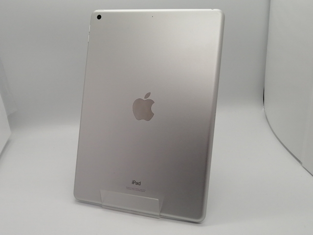 【中古】Apple 【Wi-Fi】 iPad（第8世代/2020） 32GB シルバー MYLA2J/A【大阪堂島】保証期間１ヶ月【ランクA】
