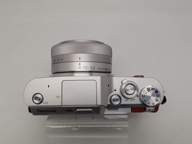 中古】Panasonic LUMIX GF10 ダブルレンズキット DC-GF10W-D オレンジ