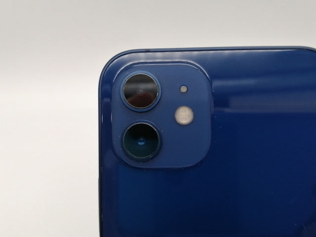 中古】Apple SoftBank 【SIMロック解除済み】 iPhone 12 64GB ブルー