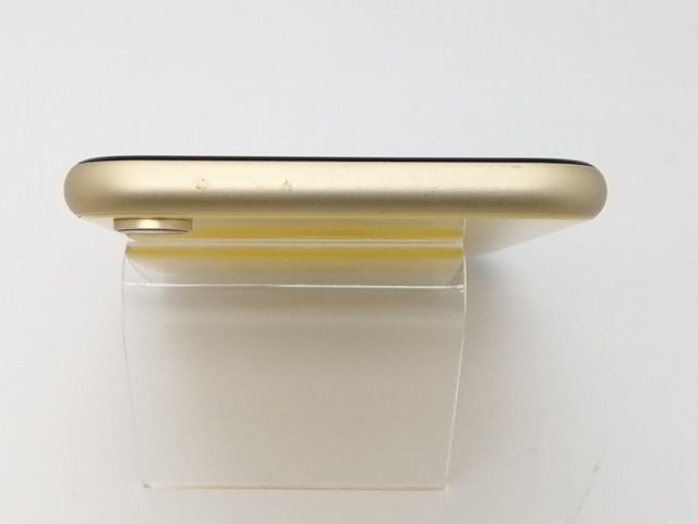 【中古】Apple au 【SIMロック解除済み】 iPhone XR 64GB イエロー MT082J/A【広島本通】保証期間１ヶ月【ランクC】_2