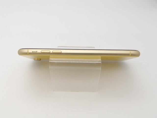 【中古】Apple au 【SIMロック解除済み】 iPhone XR 64GB イエロー MT082J/A【広島本通】保証期間１ヶ月【ランクC】_5