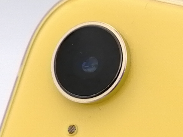【中古】Apple au 【SIMロック解除済み】 iPhone XR 64GB イエロー MT082J/A【広島本通】保証期間１ヶ月【ランクC】_6