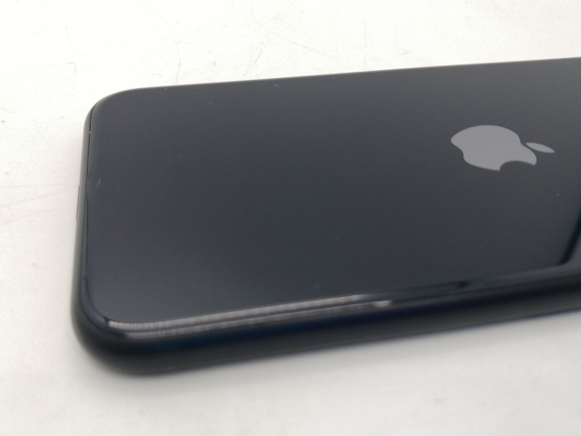 【中古】Apple au 【SIMフリー】 iPhone SE（第3世代） 128GB ミッドナイト MMYF3J/A【広島本通】保証期間１ヶ月【ランクB】_7