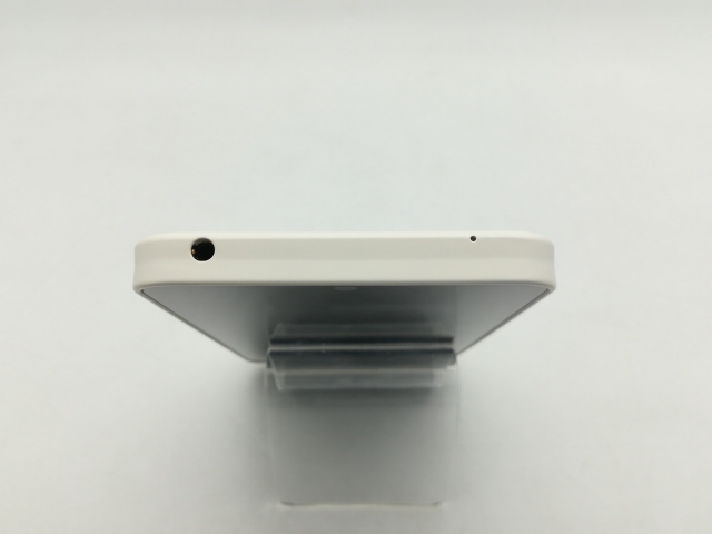 【中古】SHARP docomo 【SIMフリー】 AQUOS wish2 ホワイト 4GB 64GB SH-51C【神戸】保証期間１ヶ月【ランクA】_2