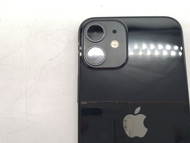 【中古】Apple au 【SIMロック解除済み】 iPhone 12 mini 256GB ブラック MGDR3J/A【大須アメ横】保証期間１ヶ月【ランクC】_6