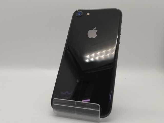 【中古】Apple au 【SIMロック解除済み】 iPhone 8 64GB スペースグレイ MQ782J/A【大須アメ横】保証期間１ヶ月【ランクC】