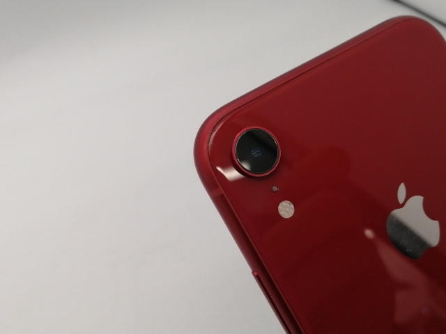 中古】Apple docomo 【SIMロック解除済み】 iPhone XR 256GB (PRODUCT