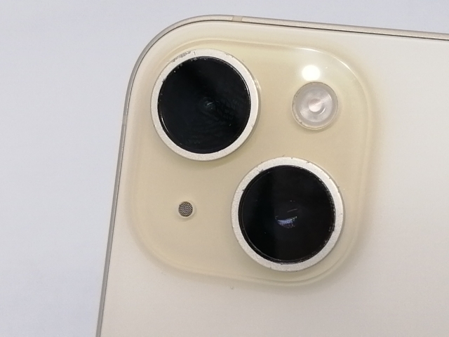 【中古】【赤ロム保証あり】Apple au 【SIMフリー】 iPhone 15 256GB イエロー MTMQ3J/A【広島本通】保証期間１ヶ月【ランクB】_6