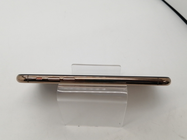 【中古】Apple au 【SIMロック解除済み】 iPhone 11 Pro 256GB ゴールド MWC92J/A【広島本通】保証期間１ヶ月【ランクC】_3