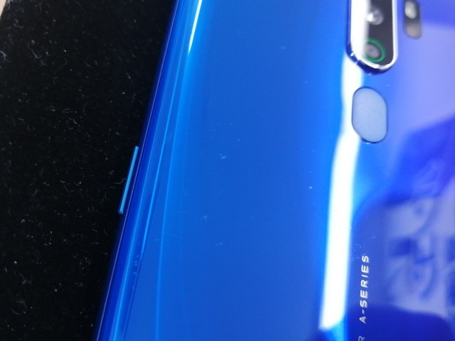 OPPO A5 2020 A5 ブルー SIMフリー スマホ（中古】OPPO A5 2020