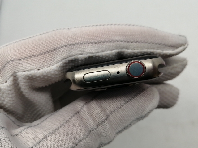 【中古】Apple Apple Watch Edition Series6 Cellular 44mm チタニウムケース (バンド無し)【広島本通】保証期間１ヶ月【ランクC】_4