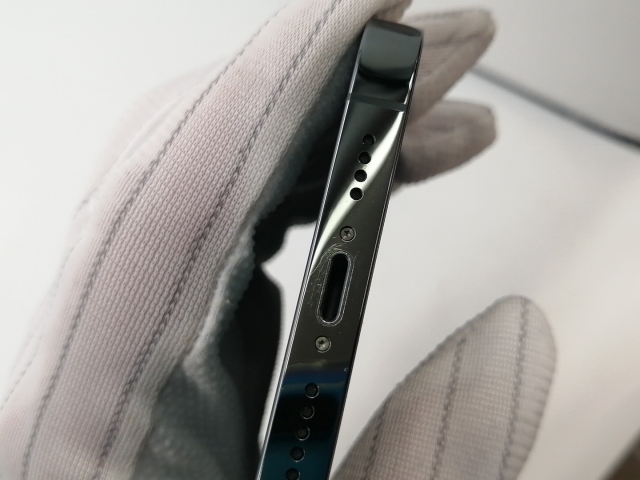 【中古】Apple au 【SIMフリー】 iPhone 13 Pro Max 256GB アルパイングリーン MNCV3J/A【福岡天神】保証期間１ヶ月【ランクB】_8