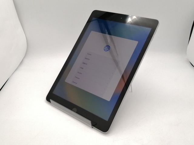 【中古】Apple 【Wi-Fi】 iPad（第5世代/2017） 32GB スペースグレイ MP2F2J/A【アリオ倉敷】保証期間１ヶ月【ランクC】_1