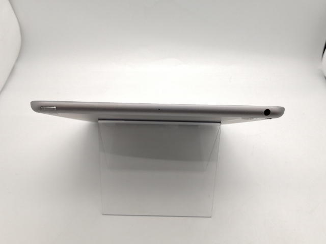 【中古】Apple 【Wi-Fi】 iPad（第5世代/2017） 32GB スペースグレイ MP2F2J/A【アリオ倉敷】保証期間１ヶ月【ランクC】_2
