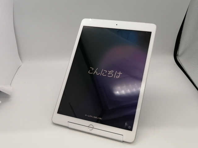 Apple iPad 第7世代 32GB シルバー MW6C2J/A 節約 docomoロック解除SIM