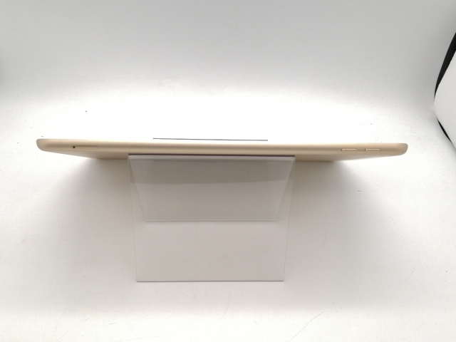 【中古】Apple SoftBank 【SIMロック解除済み】 iPad（第5世代/2017） 32GB ゴールド MPG42J/A【広島本通】保証期間１ヶ月【ランクC】_4