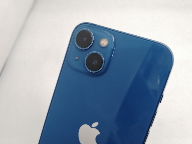 中古】Apple au 【SIMフリー】 iPhone 13 128GB ブルー MLNG3J/A【広島