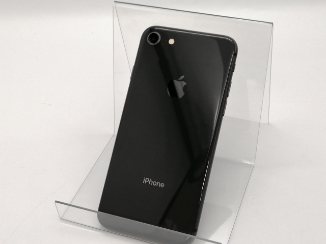 iPhone 8 スペースグレイ 64 GB docomo（SIMロック解除済