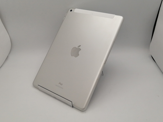【中古】Apple SoftBank 【SIMロック解除済み】 iPad（第7世代/2019） 32GB シルバー MW6C2J/A【三宮センター】保証期間１ヶ月【ランクC】