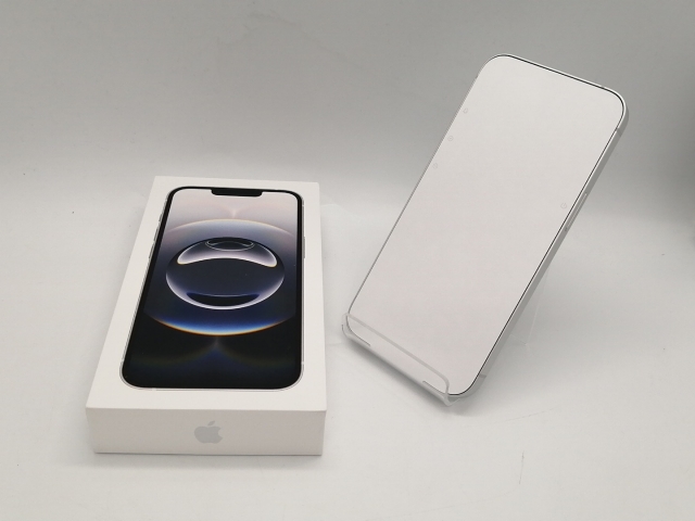 【未使用】Apple au 【SIMフリー】 iPhone 16e 128GB ホワイト MD1R4J/A【アリオ倉敷】保証期間３ヶ月_3