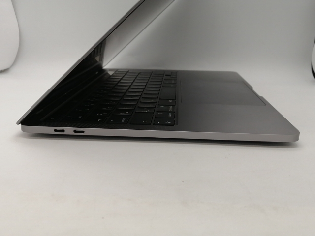 【中古】Apple MacBook Pro 13インチ CTO (Mid 2020) スペースグレイ Core i7(1.7G)/8G/256G/Iris Plus 645【広島本通】保証期間１ヶ月【ランクB】_2