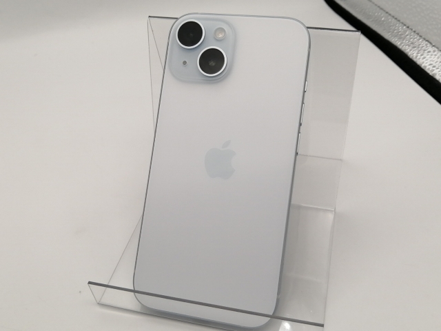 中古】Apple docomo 【SIMフリー】 iPhone 15 128GB ブルー