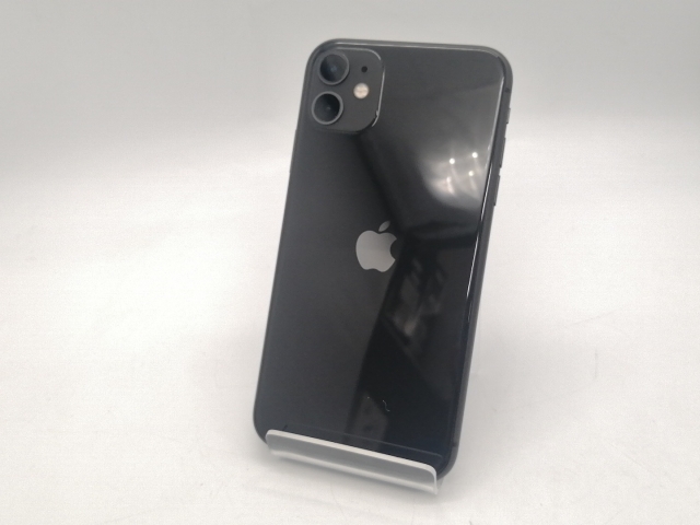 【中古】Apple au 【SIMロック解除済み】 iPhone 11 64GB ブラック MWLT2J/A【広島本通】保証期間１ヶ月【ランクC】