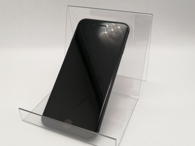 iPhone8[64GB] docomo スペースグレイ【安心保証】（中古】Apple