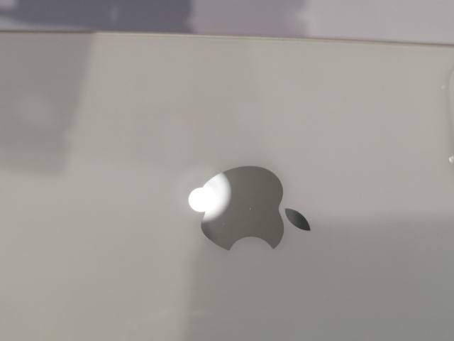 【中古】Apple SoftBank 【SIMフリー】 iPhone 14 128GB スターライト MPUQ3J/A【広島本通】保証期間１ヶ月【ランクA】_7