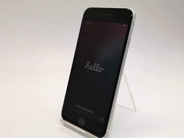 【中古】Apple iPhone SE（第2世代） 64GB ホワイト （国内版SIMロックフリー） MHGQ3J/A（後期型番）【小倉駅前】保証期間１ヶ月【ランクB】