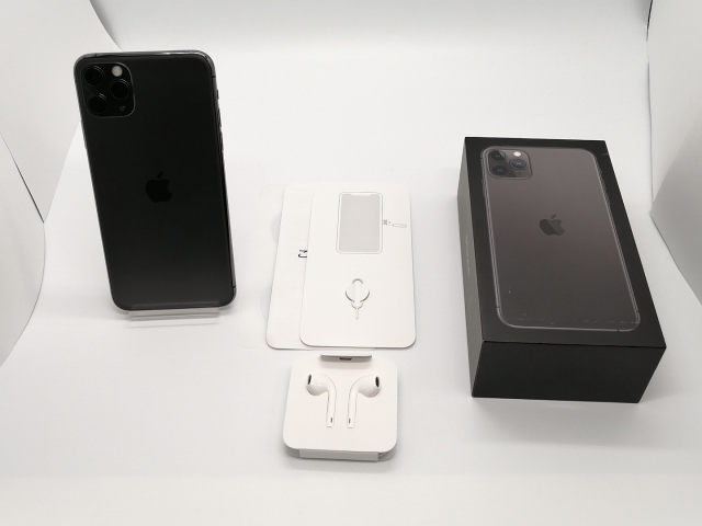 【中古】Apple SoftBank 【SIMロック解除済み】 iPhone 11 Pro Max 64GB スペースグレイ MWHD2J/A【小倉駅前】保証期間１ヶ月【ランクB】_7