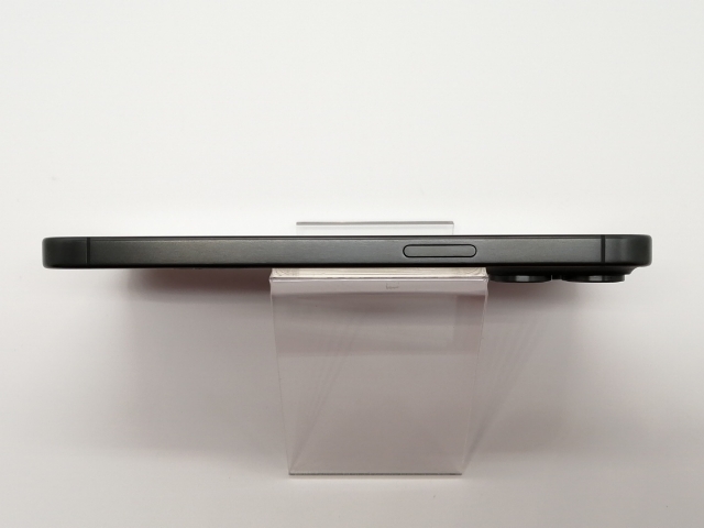 【中古】Apple 国内版 【SIMフリー】 iPhone 15 Pro Max 256GB ブラックチタニウム MU6P3J/A【広島】保証期間１ヶ月【ランクA】