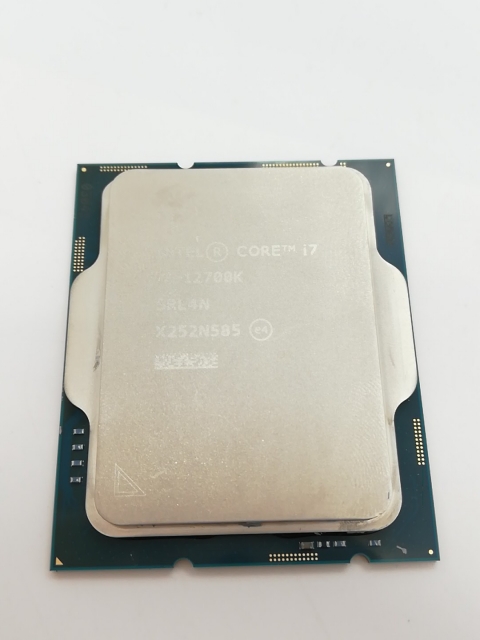 【中古】Intel Core i7-12700K(3.6GHz) Bulk LGA1700/12C(P:8C/E:4C)/20T/L3 25M/UHD770/PBP125W【アリオ倉敷】保証期間１週間