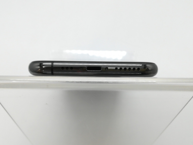 【中古】Apple docomo 【SIMロック解除済み】 iPhone 11 Pro 64GB スペースグレイ MWC22J/A【京都】保証期間１ヶ月【ランクA】_4