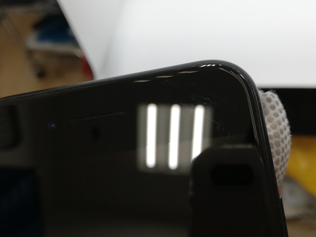 【中古】Apple docomo 【SIMロック解除済み】 iPhone SE（第2世代） 64GB ブラック MHGP3J/A（後期型番）【アリオ倉敷】保証期間１ヶ月【ランクB】