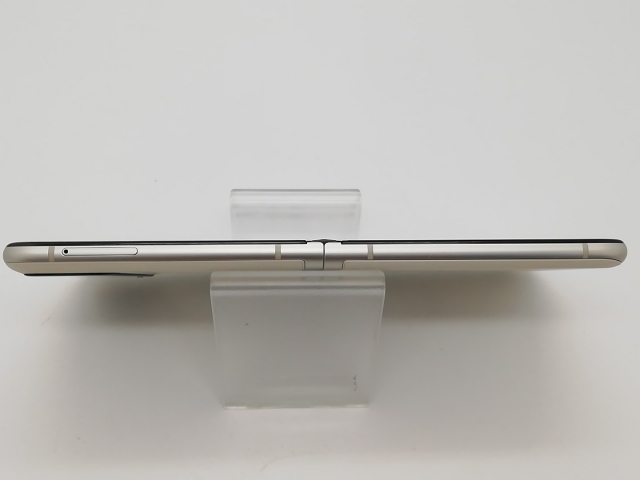 【中古】MOTOROLA SoftBank 【SIMフリー】 motorola razr 40s バニラクリーム 8GB 256GB A303MO【アリオ倉敷】保証期間１ヶ月【ランクA】_3