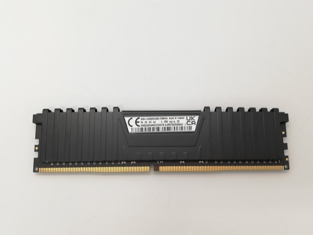 【中古】DDR4 16GB PC4-25600(DDR4-3200)【デスクトップPC用】【アリオ倉敷】保証期間１週間_1