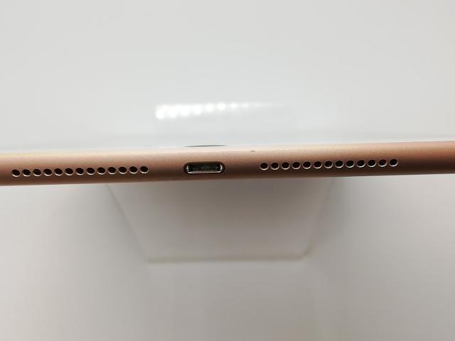 【中古】Apple SoftBank 【SIMロック解除済み】 iPad（第7世代/2019） 32GB ゴールド MW6D2J/A【京都】保証期間１ヶ月【ランクB】_5