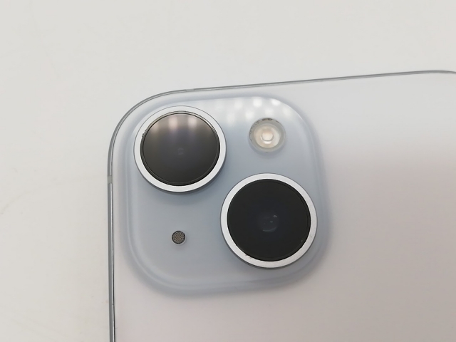 【中古】Apple 国内版 【SIMフリー】 iPhone 15 128GB ブルー MTML3J/A【広島】保証期間１ヶ月【ランクB】