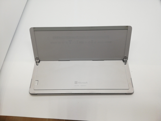 【中古】Microsoft Surface Go2 【M3 8100Y 4G 64G(Flash)】 RRX-00012【アリオ倉敷】保証期間１ヶ月【ランクC】_5