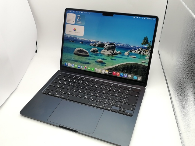 【中古】Apple MacBook Air 13インチ (M42025) M4(CPU:10C/GPU:8C) 16GB/256GB ミッドナイト MW123J/A【川崎駅前】保証期間１ヶ月【ランクB】
